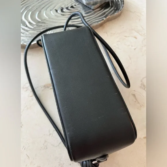 Lacoste Square Crossover Bag - Picture 6 of 11